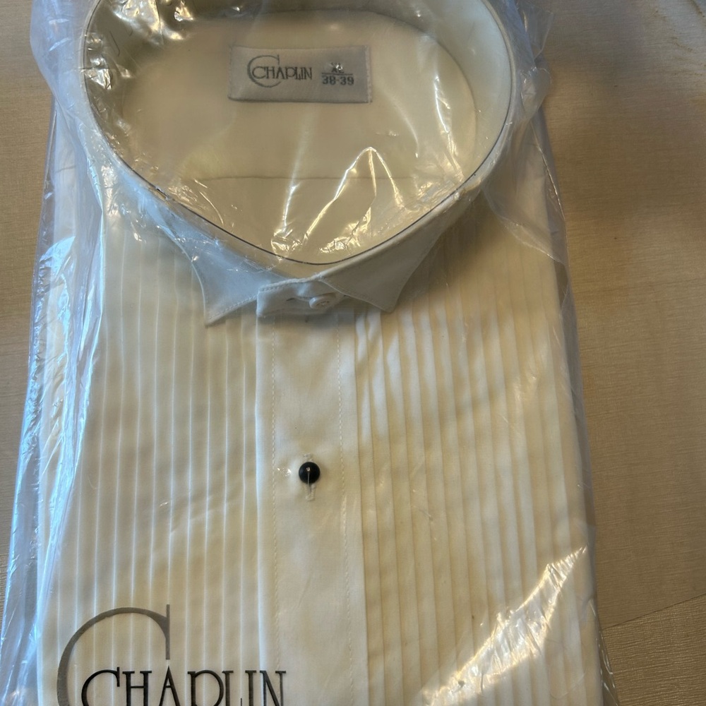 Mens Tux or Dress Shirt XL